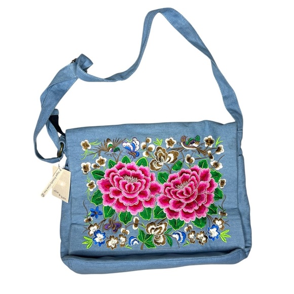 NWT Ellie & Kate Vegan Denim Floral Embroidered Messenger Bag Boho Crossbody - Picture 1 of 10